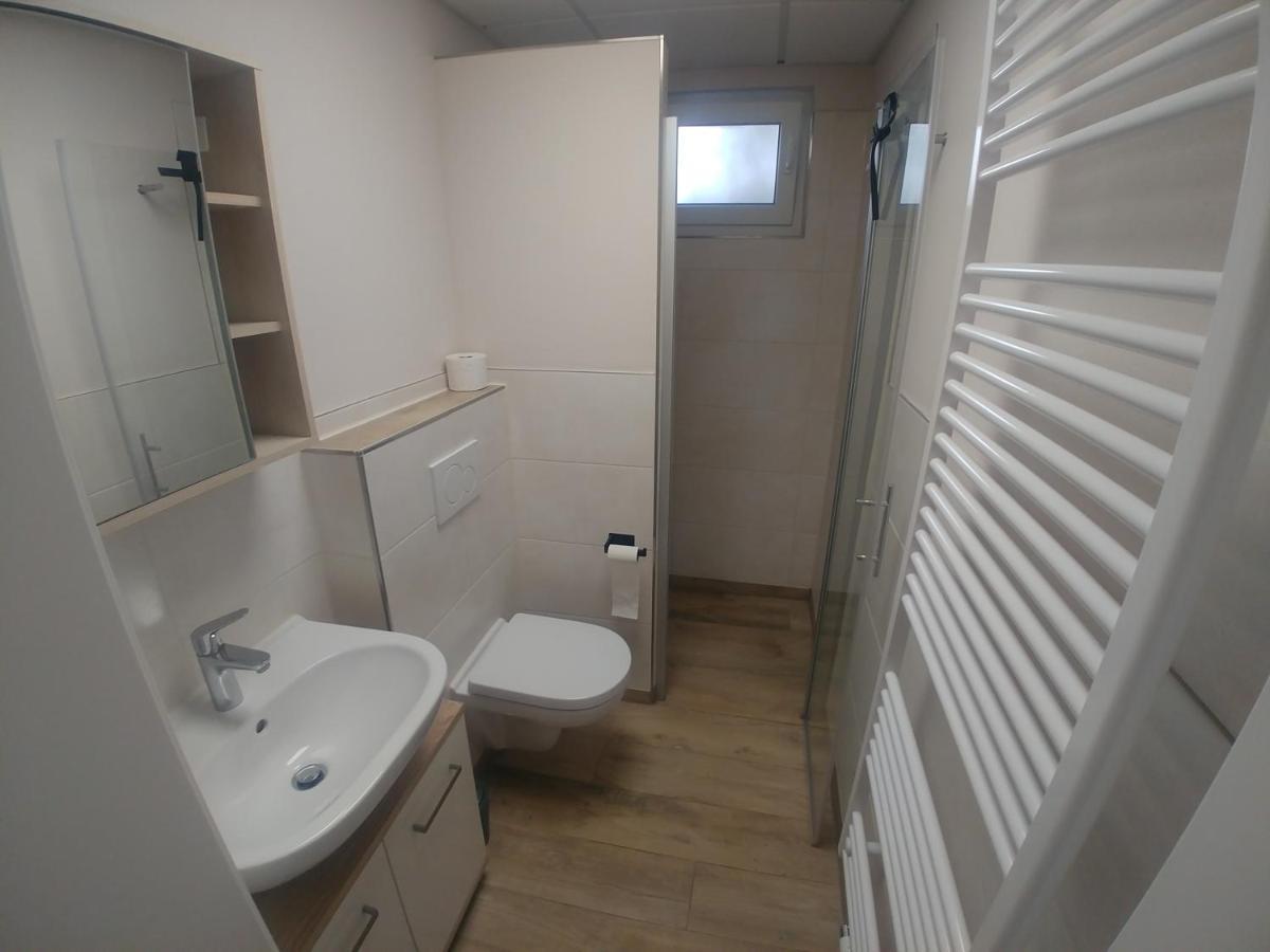 Monteur- Und Ferienwohnung Gemmer 52Qm Herold Dış mekan fotoğraf